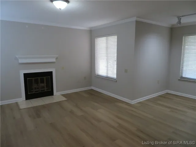 $199,900 | 1710 Charlestown New Albany Road, Unit 17 & 13G, Jeffersonville, IN 47130