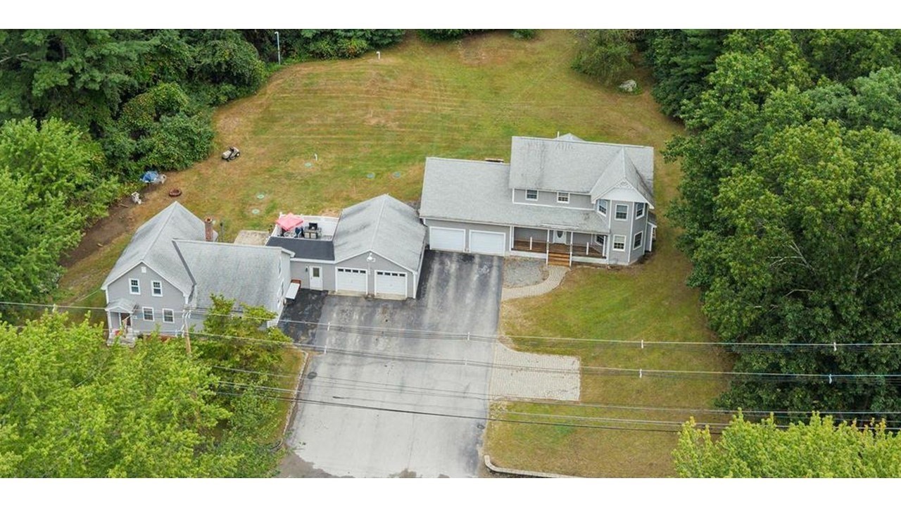 845 Bridge Street Pelham, NH 03076 - Photo 1 of 42 Gallery Image 1
