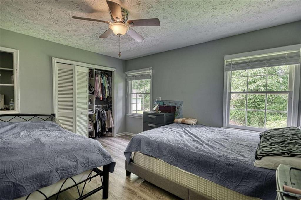 2394 Rockbridge Road Southwest Stone Mountain, GA 30087 - Photo 10 of 60