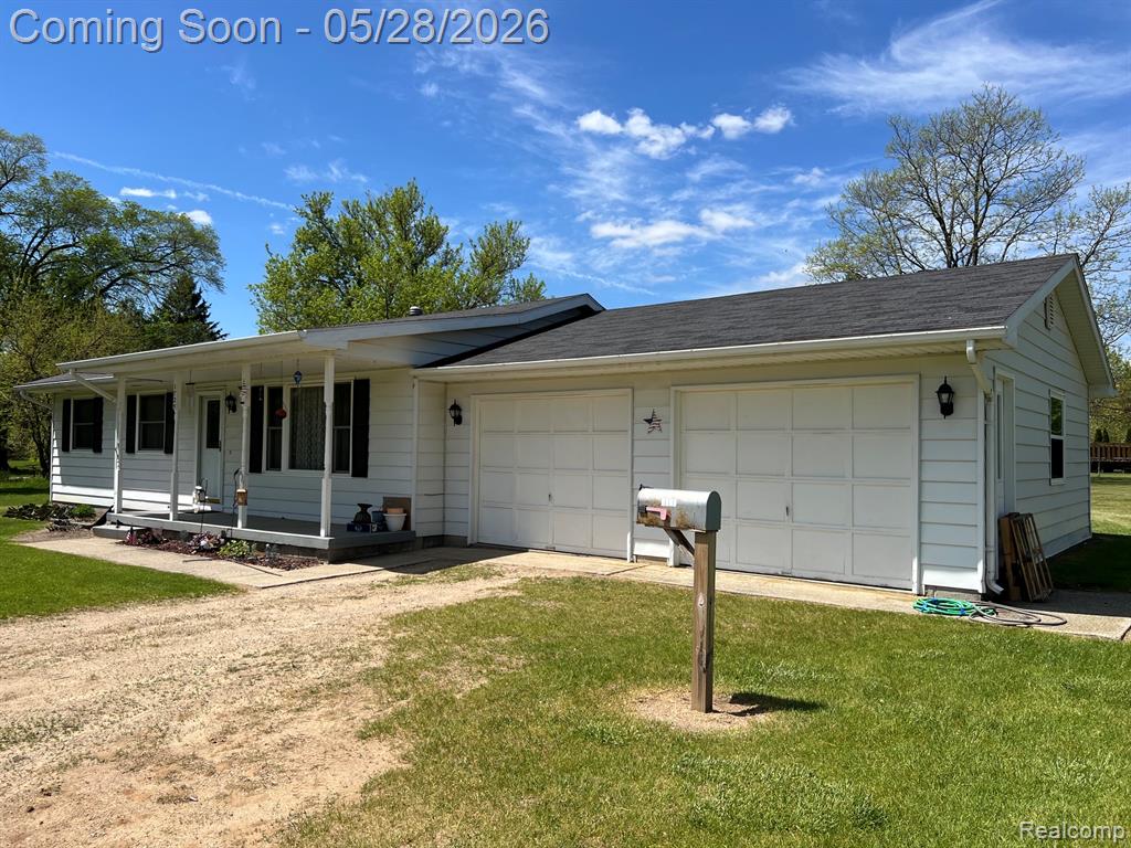 1725 Farnsworth Road Lapeer, MI 48446 - Photo 2 of 22
