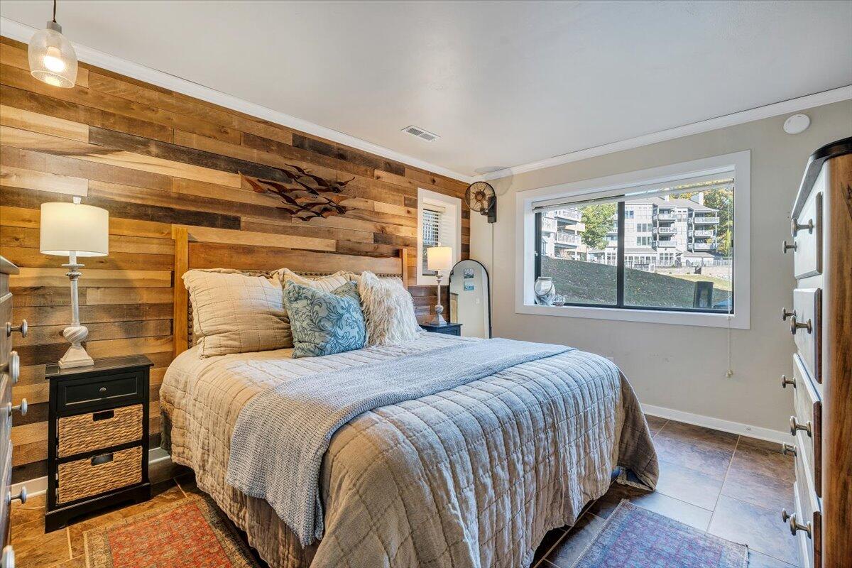 100 Dockside Circle, Unit 201 Moneta, VA 24121 - Photo 27 of 52 30-MIB05959