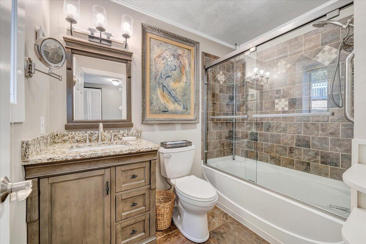 100 Dockside Circle, Unit 201 Moneta, VA 24121 - Photo 28 of 52 32-MIB05971