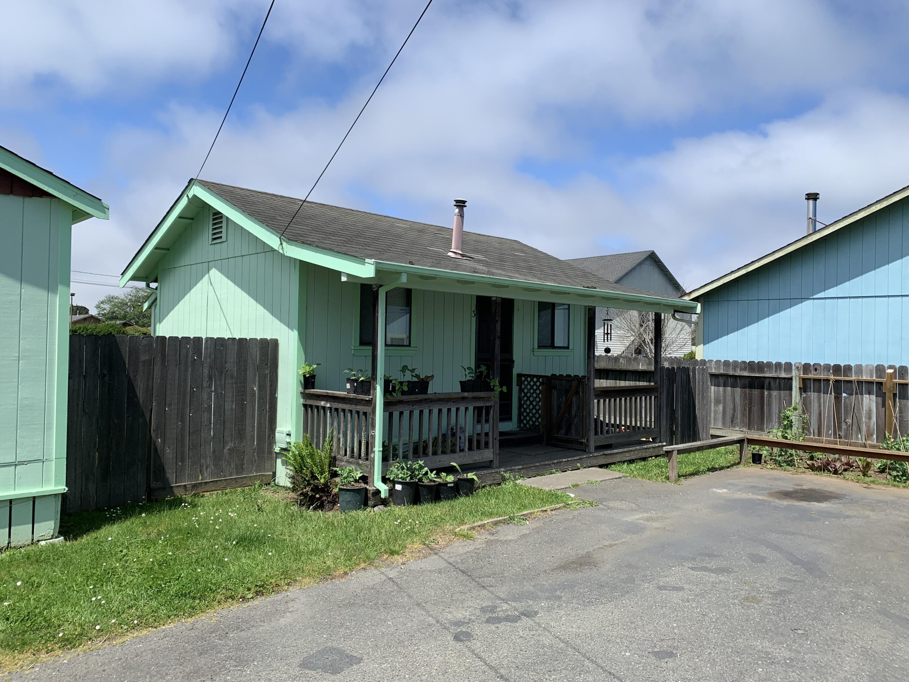 1983 Sutter Road McKinleyville, CA 95519 - Photo 4 of 7