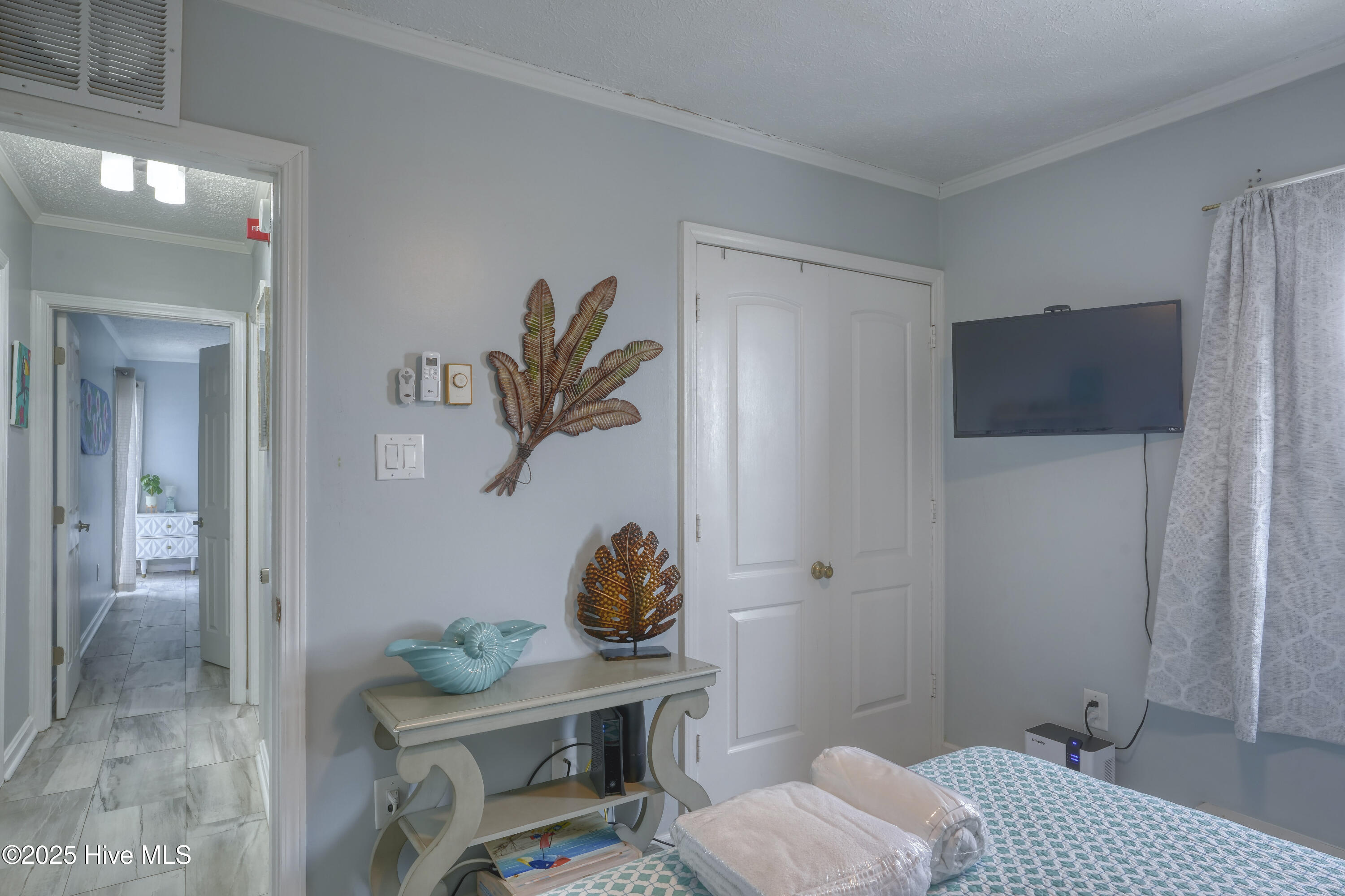 2210 New River Inlet Road, Unit 360 North Topsail Beach, NC 28460 - Photo 15 of 36 360 Topsail Reef - Interior - Edited_10