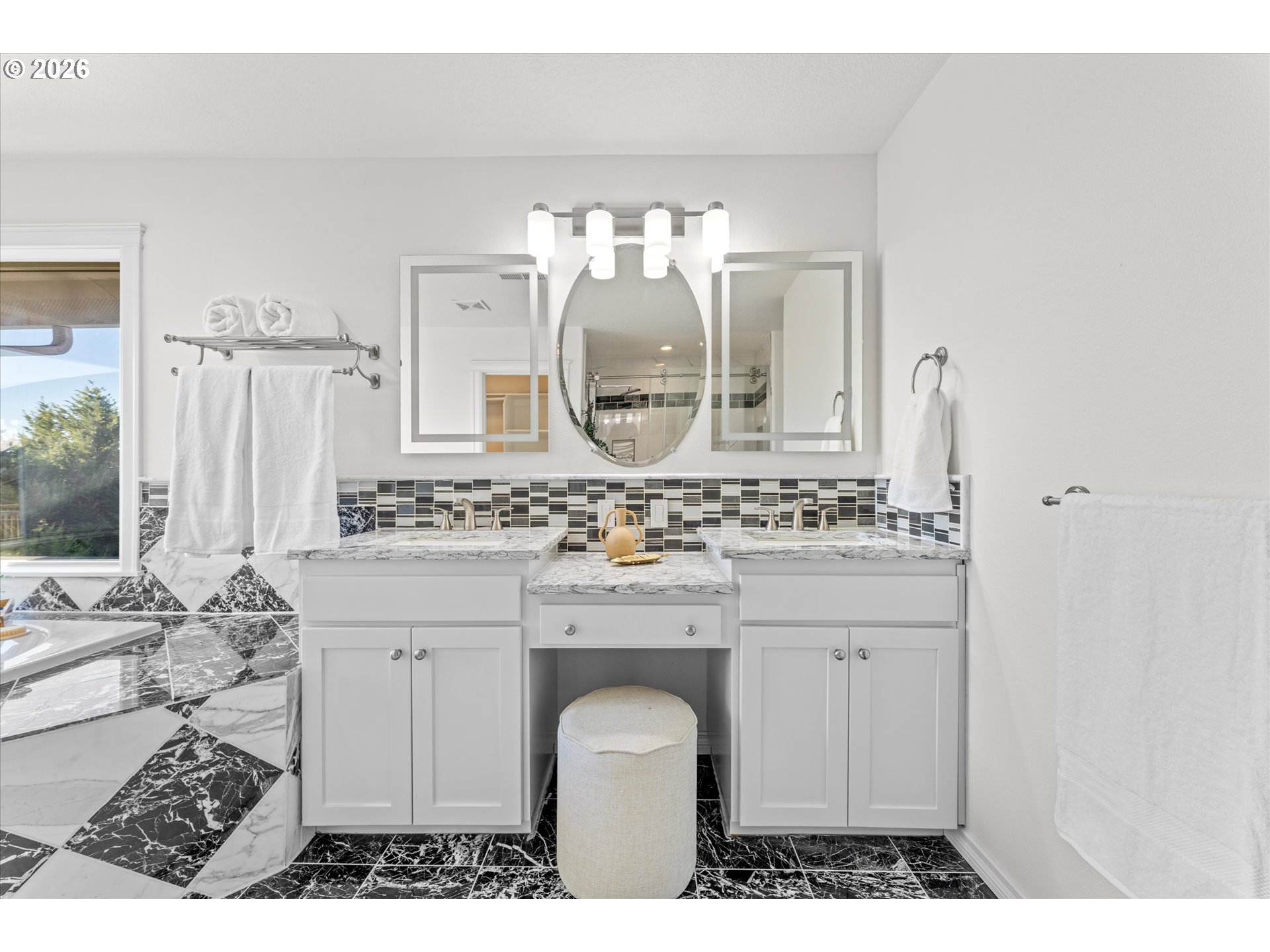 1727 Northwest Ogden Street Camas, WA 98607 - Photo 23 of 48 a bathroom with a sink and a mirror