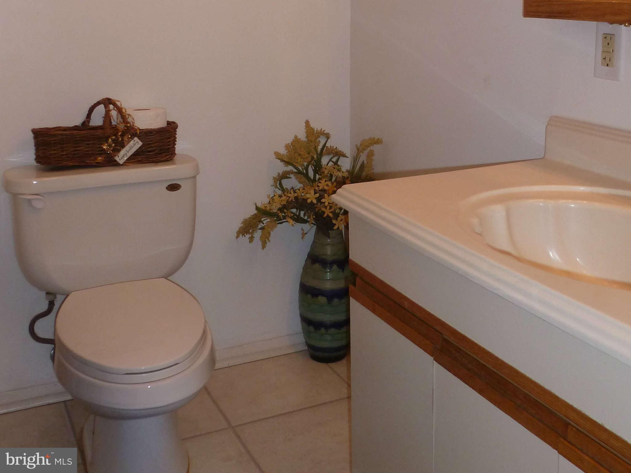 621 Cleveland Road Linthicum Heights, MD 21090 - Photo 19 of 30 Bathroom