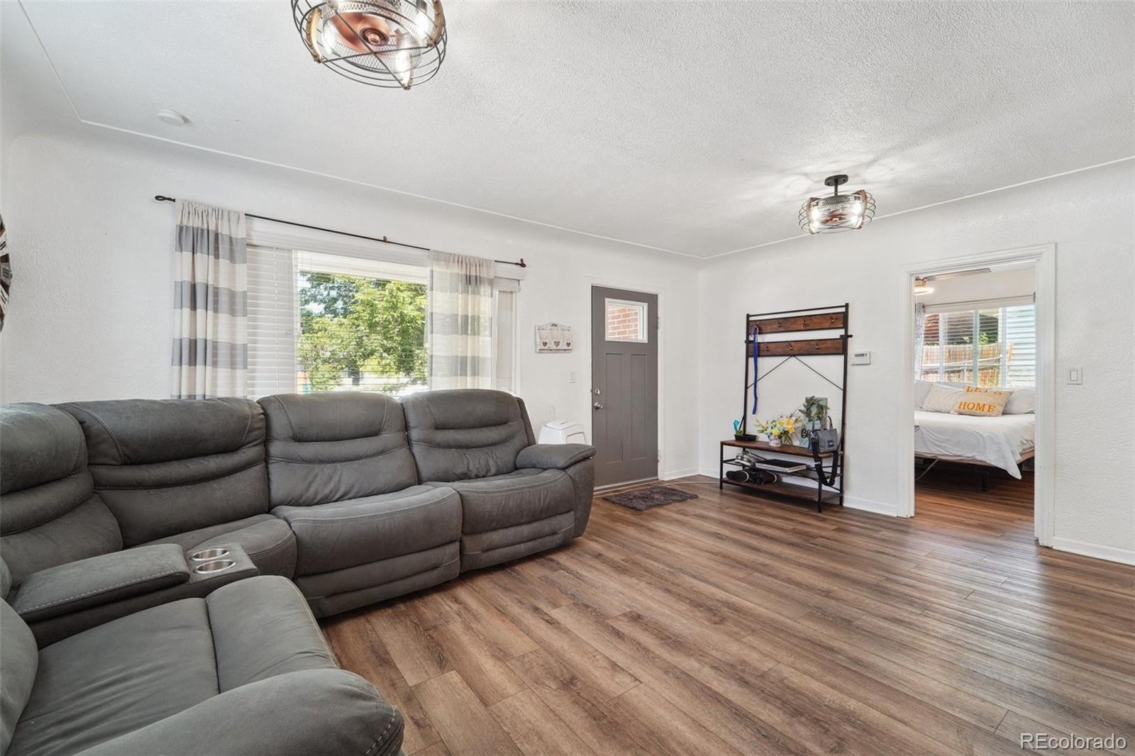 7520 Raleigh Street Westminster, CO 80030 - Photo 6 of 26 Gallery Image 6