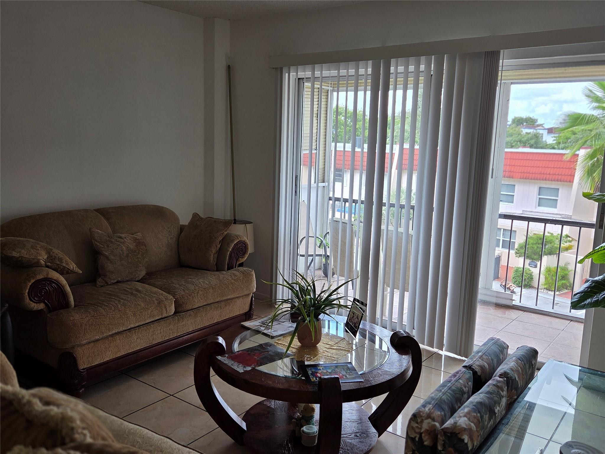 4152 Inverrary Drive, Unit 310 Lauderhill, FL 33319 - Photo 4 of 22 Photo 4