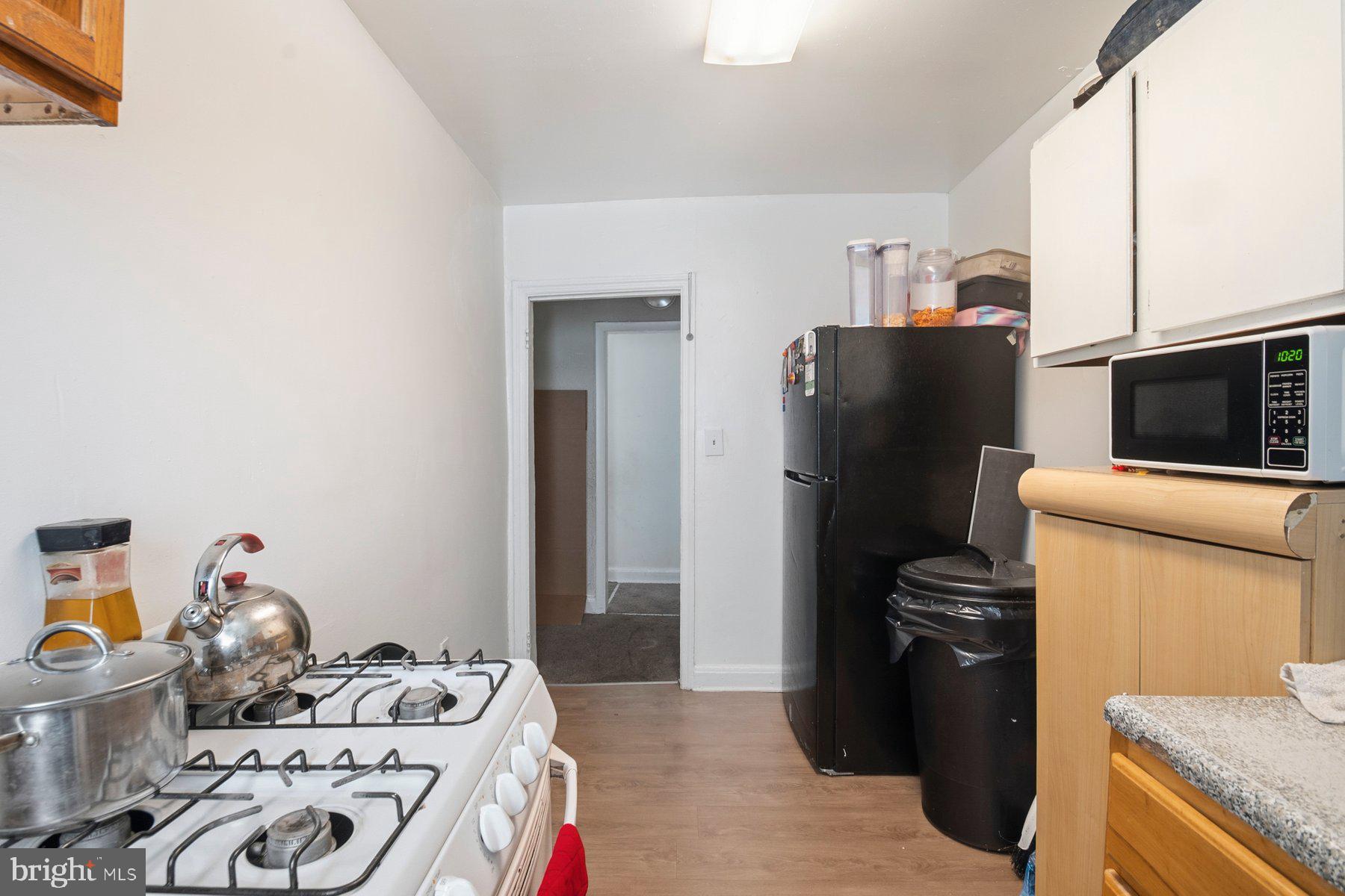 5210 Brookwood Road Baltimore, MD 21225 - Photo 17 of 24