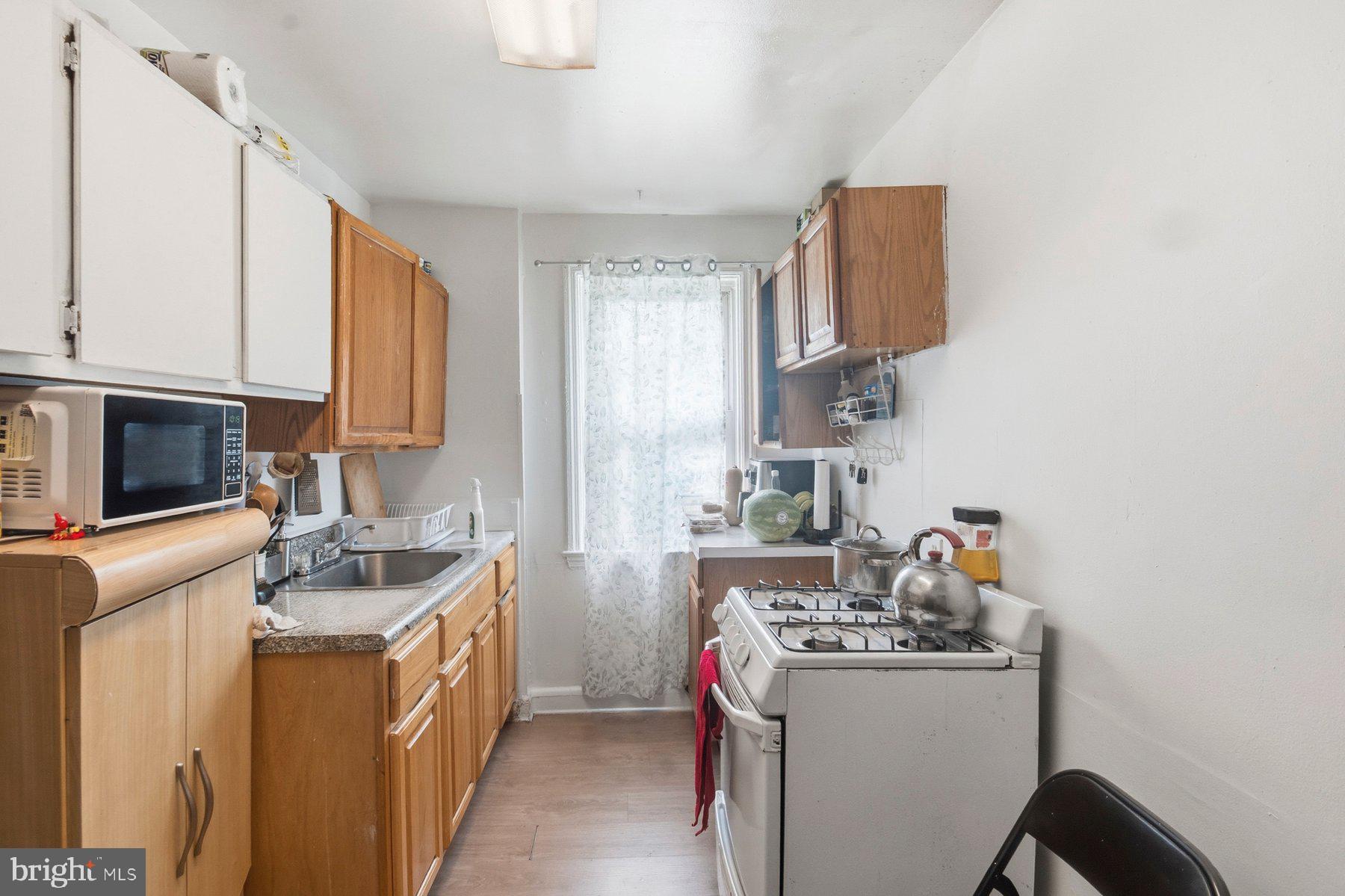 5210 Brookwood Road Baltimore, MD 21225 - Photo 18 of 24