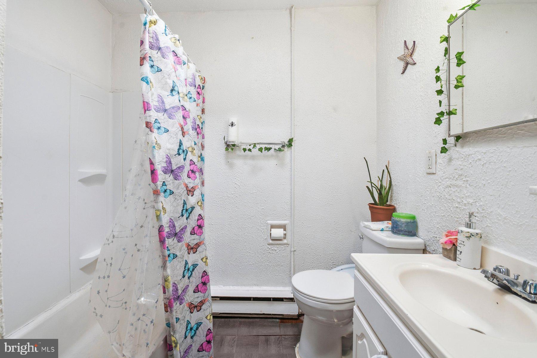 5210 Brookwood Road Baltimore, MD 21225 - Photo 20 of 24