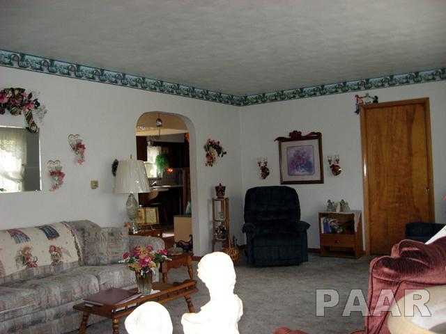 7429 Myrtle Street Manito, IL 61546 - Photo 2 of 18 Gallery Image 2