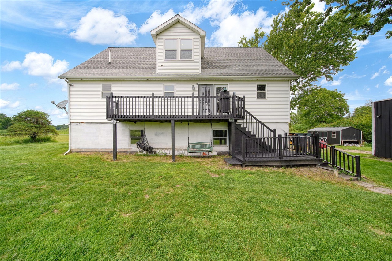 6463 Maple Lane Road Rives Junction, MI 49277 - Photo 3 of 38