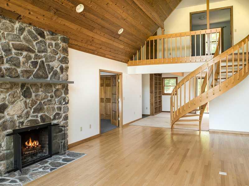 2434 Tatnic Road Wells, ME 04090 - Photo 13 of 30 Great Room.