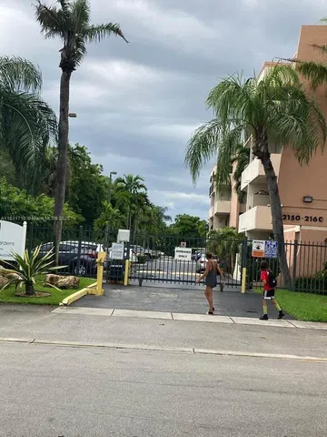 $320,000 | 2160 Southwest 16th Avenue, Unit 421, Miami, FL 33145