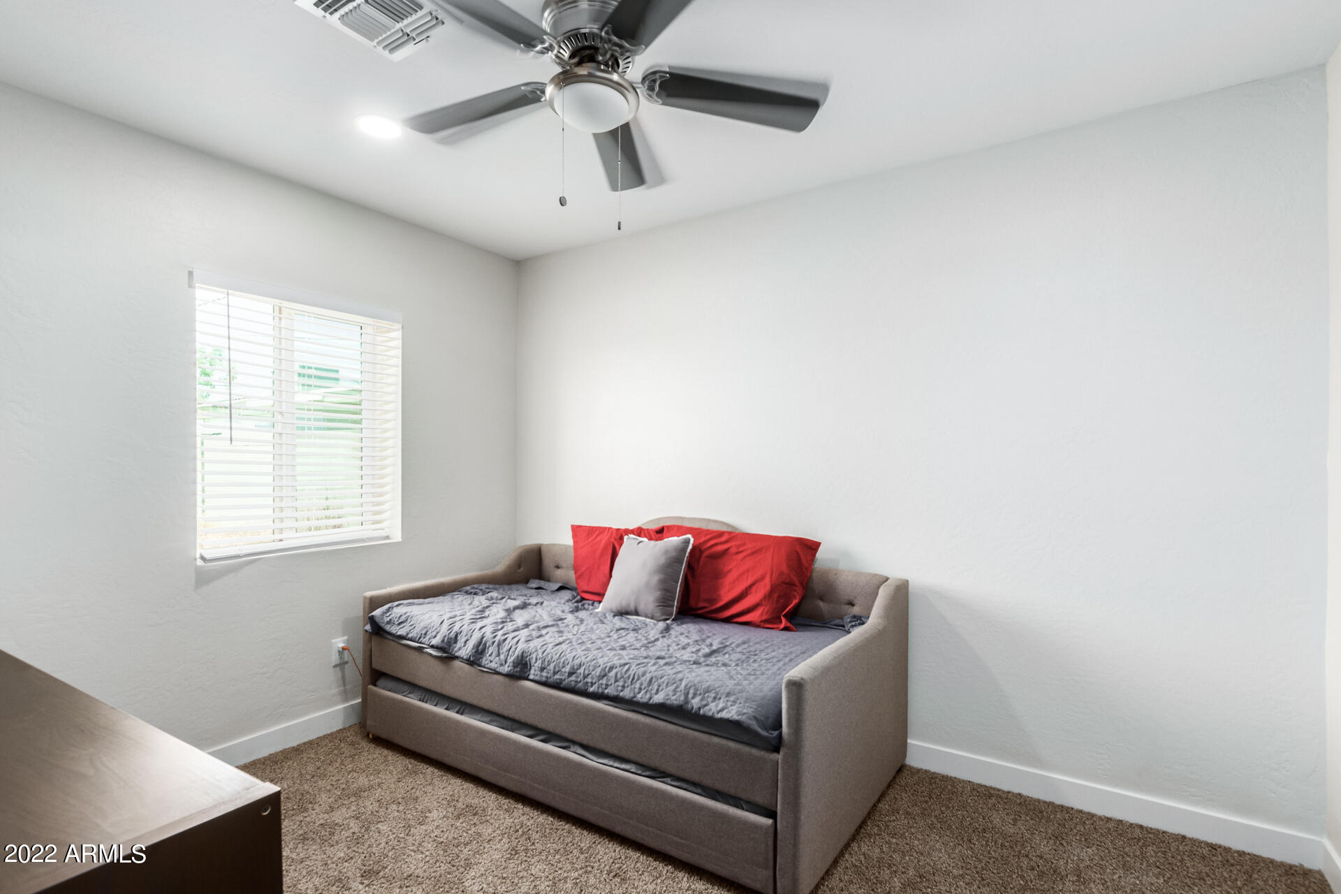 4436 South 19th Street Phoenix, AZ 85040 - Photo 17 of 23 17 - 19th