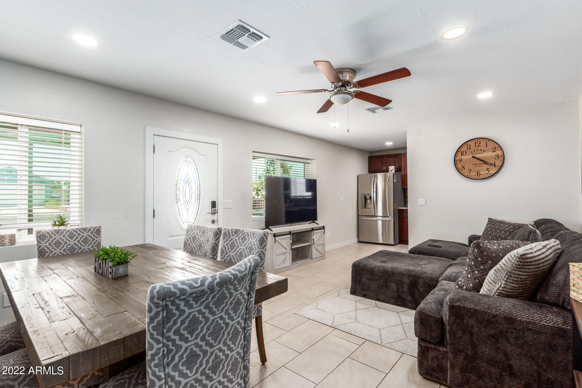 4436 South 19th Street Phoenix, AZ 85040 - Photo 6 of 23 06 - 19th