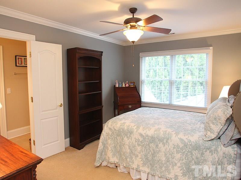 3710 Congeniality Way Raleigh, NC 27613 - Photo 15 of 23