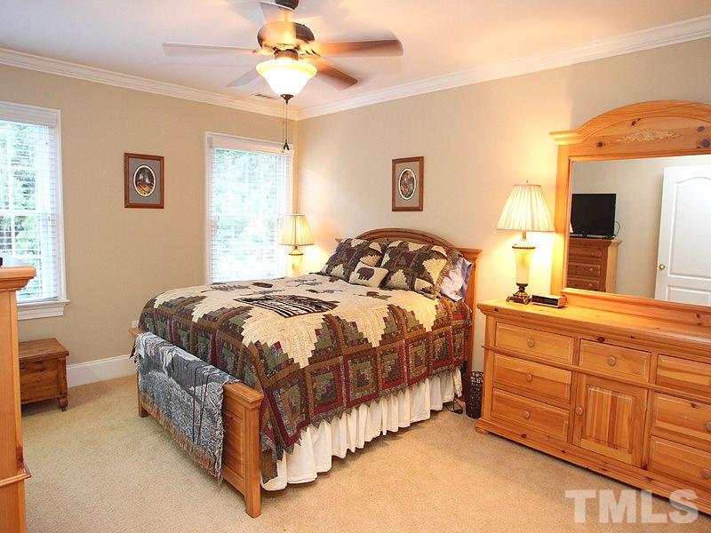 3710 Congeniality Way Raleigh, NC 27613 - Photo 16 of 23