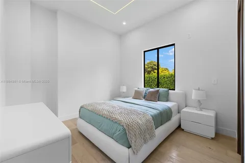 $3,899,000 | 260 Northwest 49th Street, Miami, FL 33127