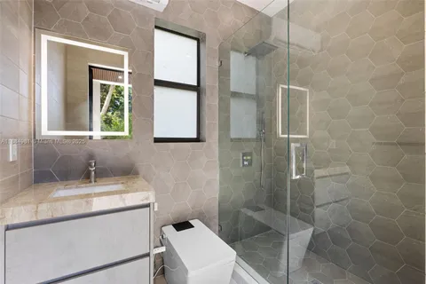 $3,899,000 | 260 Northwest 49th Street, Miami, FL 33127