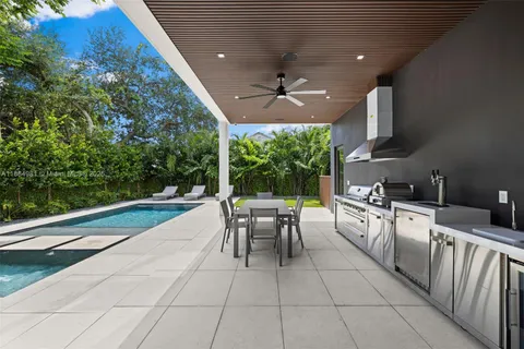 $3,899,000 | 260 Northwest 49th Street, Miami, FL 33127