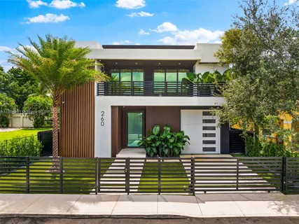 $3,899,000 | 260 Northwest 49th Street, Miami, FL 33127