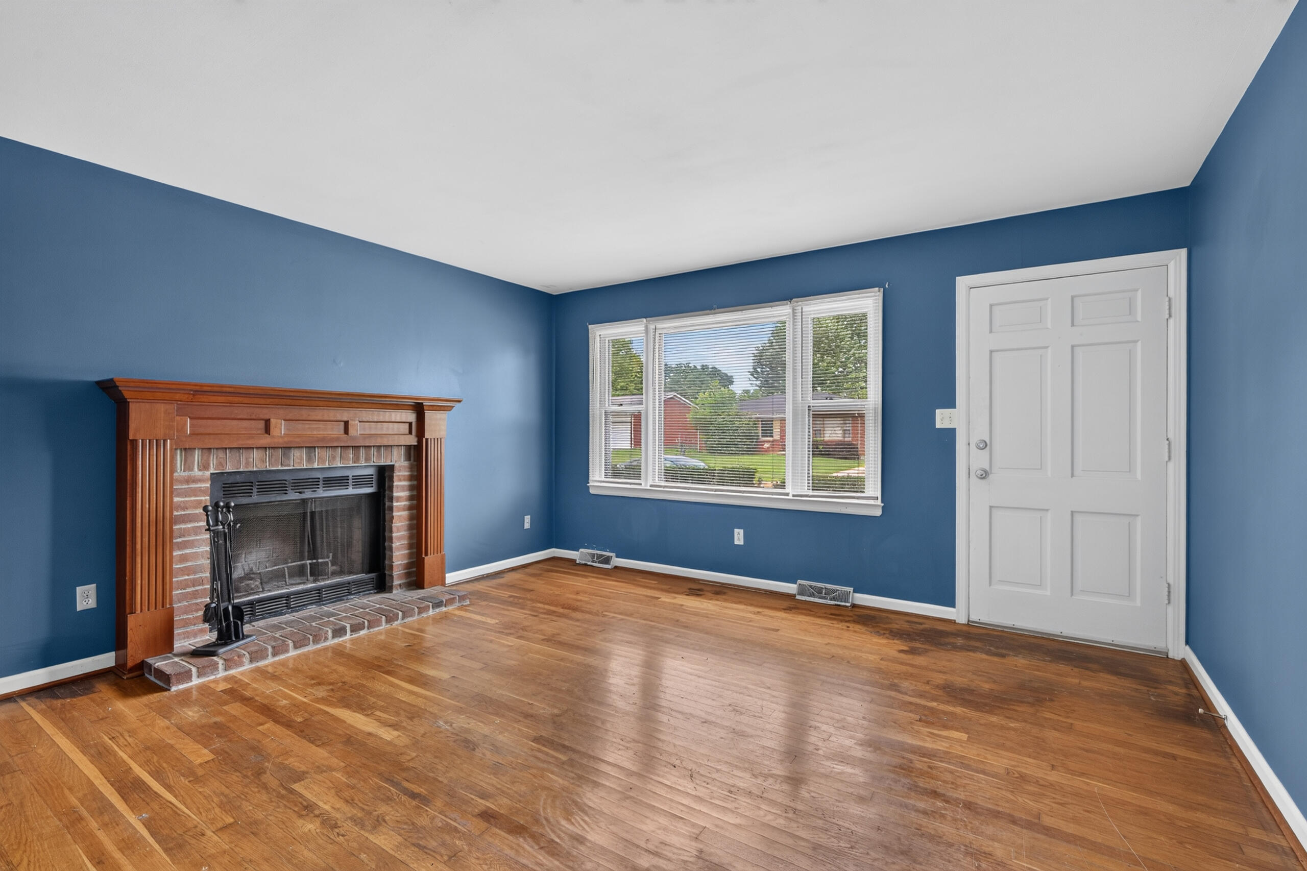 2184 Stephens Lane Lexington, KY 40504 - Photo 5 of 22 2184stephens05