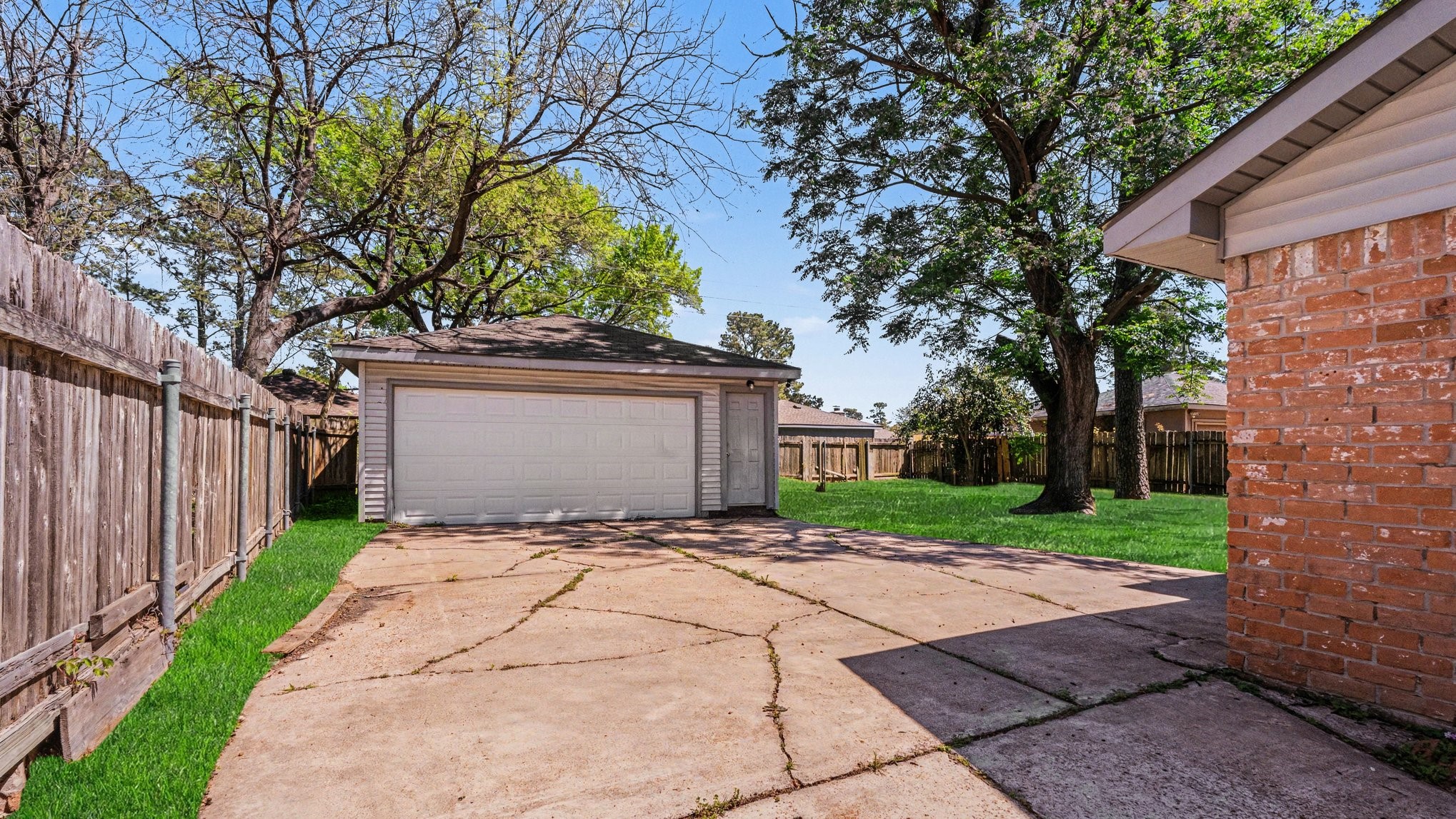 23210 Earlmist Drive Spring, TX 77373 - Photo 22 of 22 a view of a garden with an trees