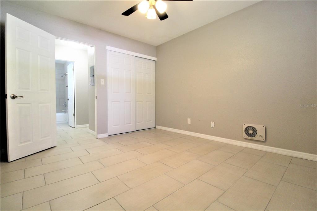 3001 Bee Ridge Road, Unit 213 Sarasota, FL 34239 - Photo 8 of 15