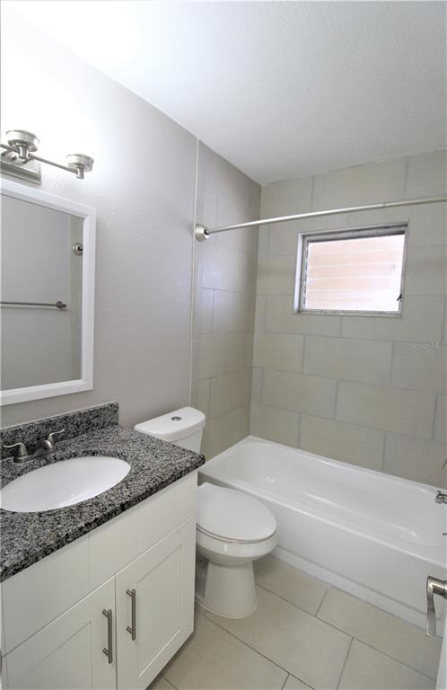 3001 Bee Ridge Road, Unit 213 Sarasota, FL 34239 - Photo 10 of 15