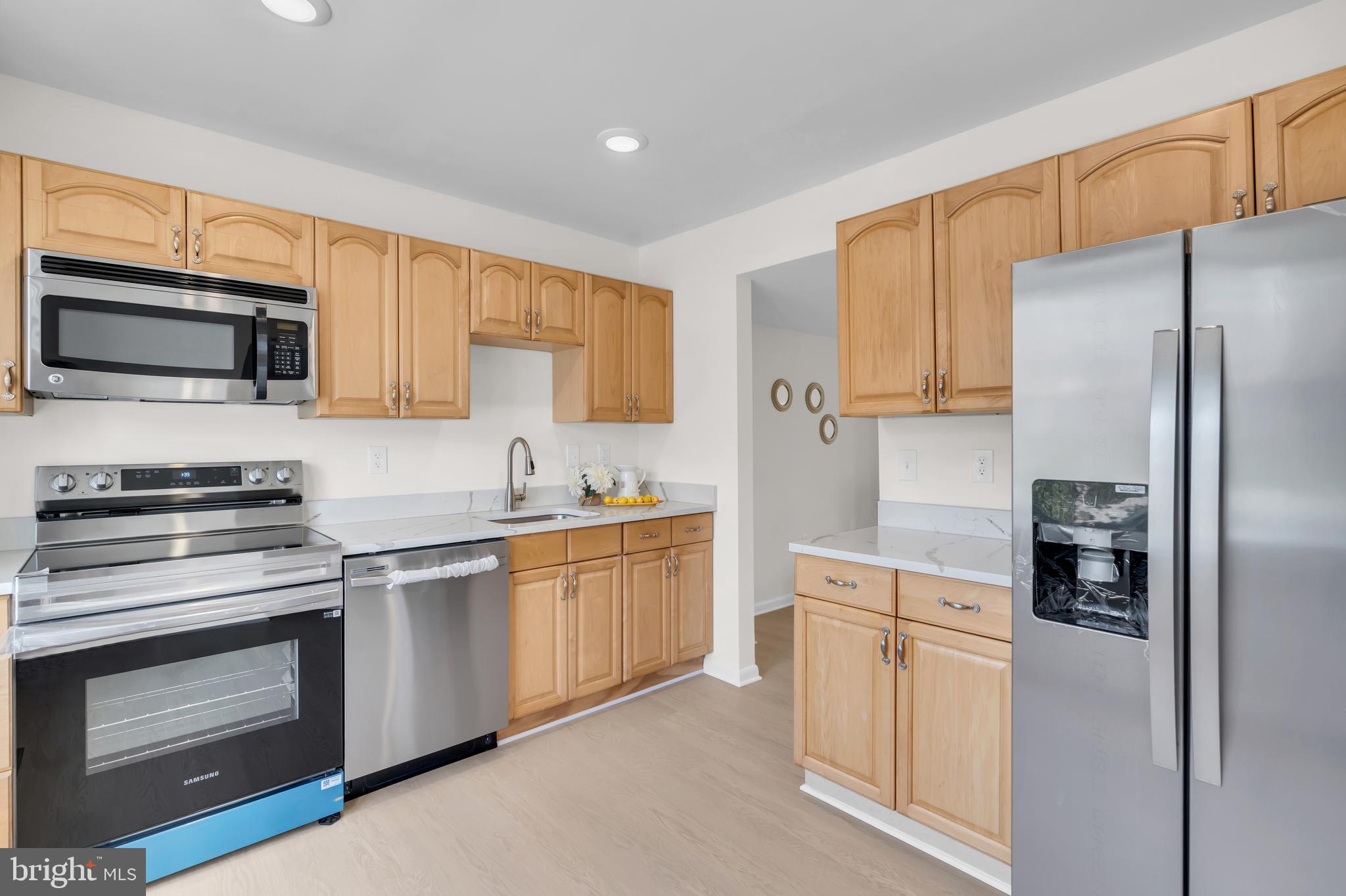 26 Timber Rock Road Gaithersburg, MD 20878 - Photo 7 of 35 Kitchen