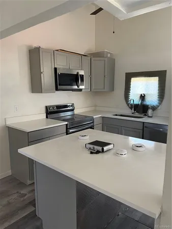 $2,780 | 4663 Deephaven Court, Denver, CO 80239