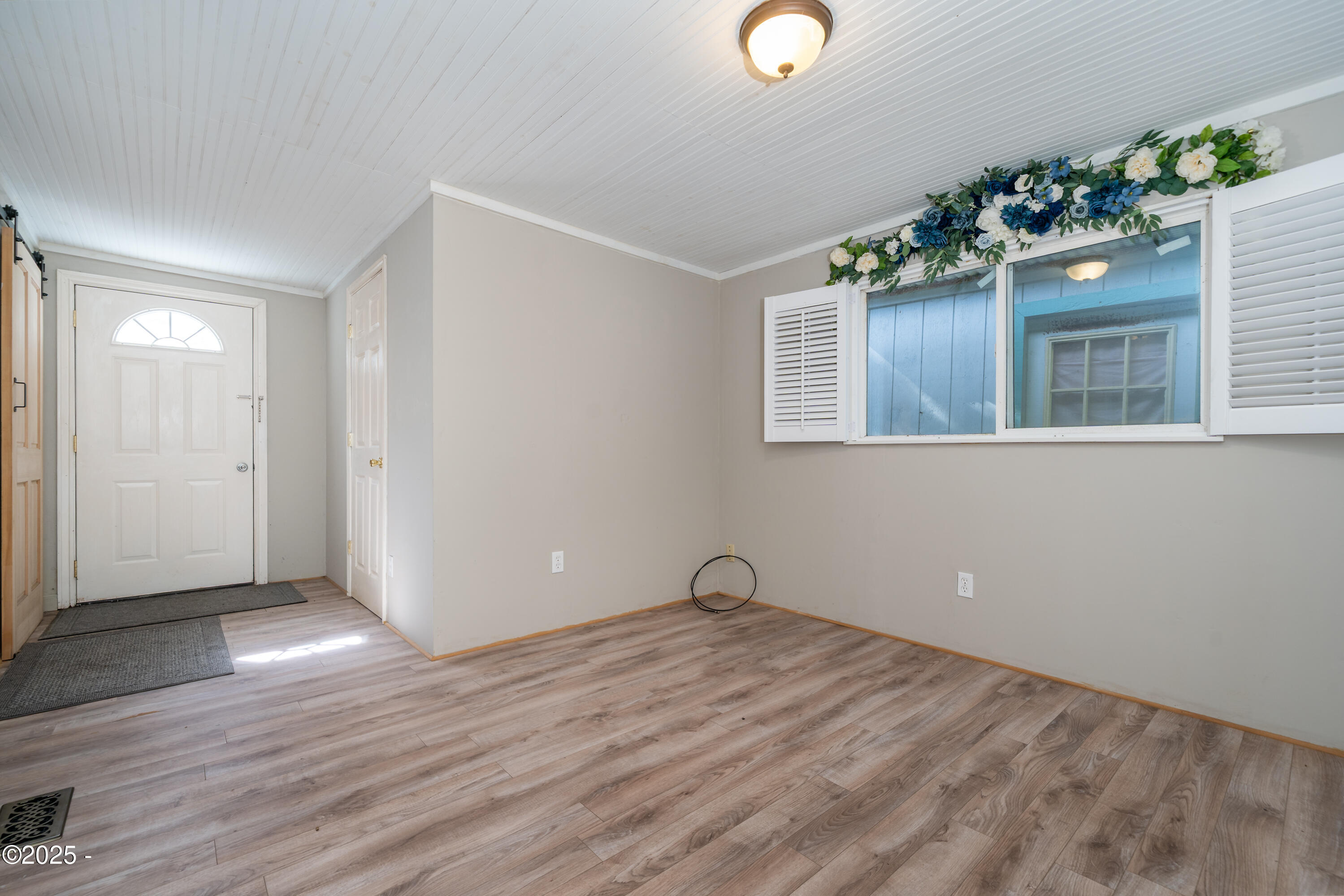 4875 Highway 101, Unit 92 Depoe Bay, OR 97341 - Photo 17 of 26 Large Primary