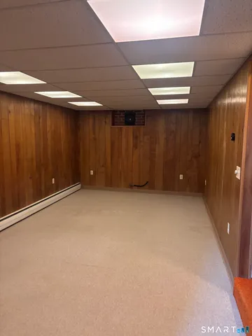 a room with table lamp