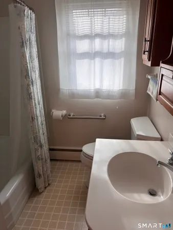 $2,600 | 28 Bayberry Lane, Groton, CT 06340