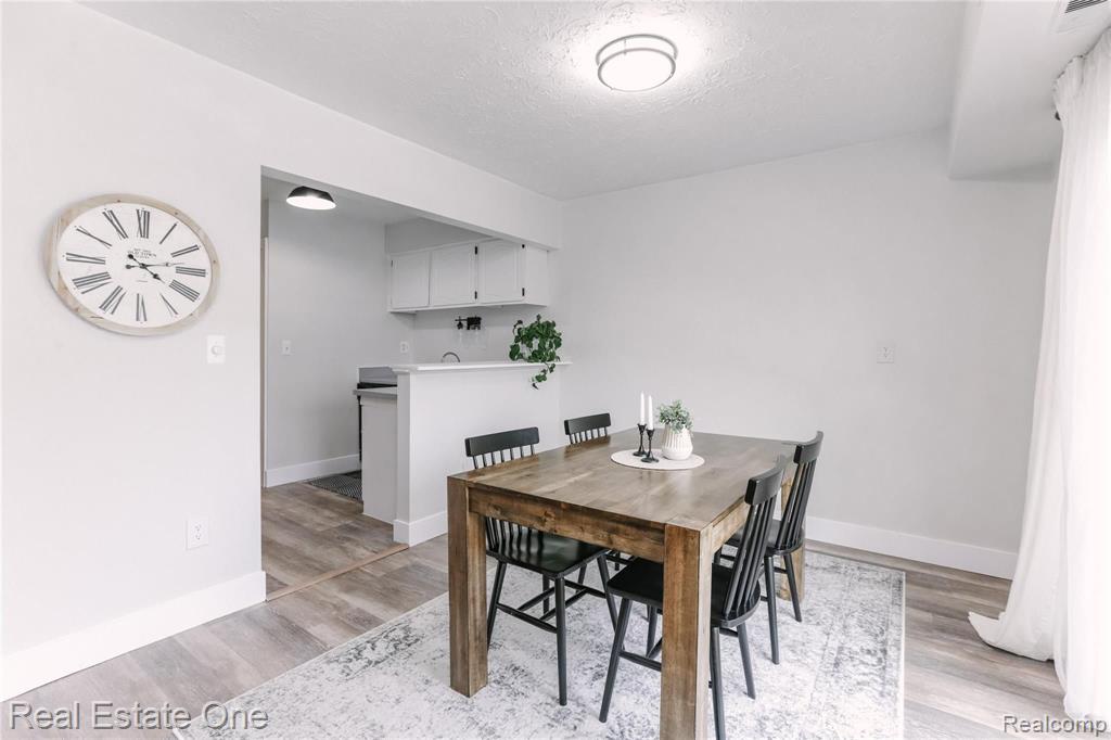 1665 Riverside Drive, Unit 12 Rochester Hills, MI 48309 - Photo 10 of 26