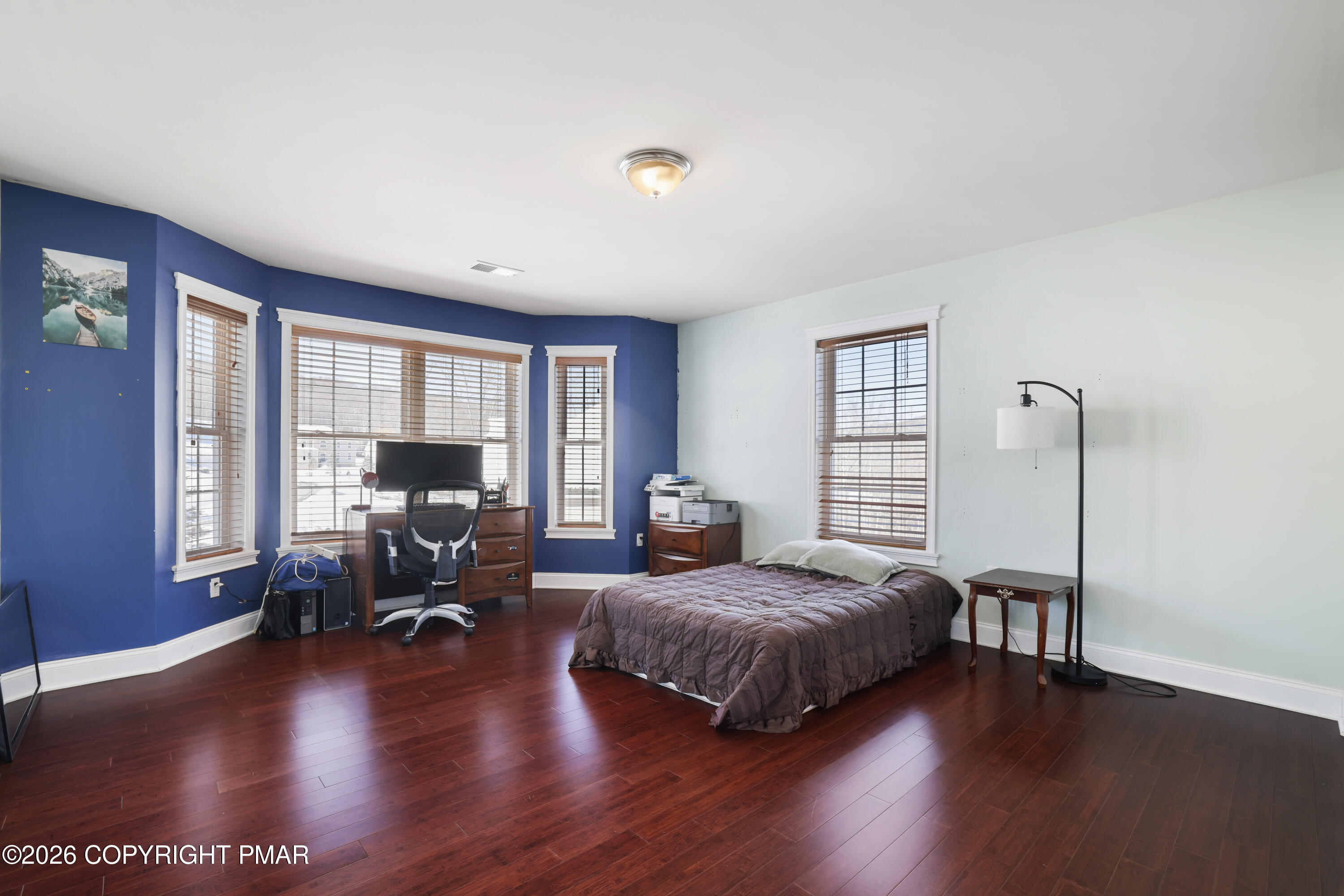 117 Fernwood Road Bushkill, PA 18324 - Photo 41 of 65 a living room with furniture and a wooden floor