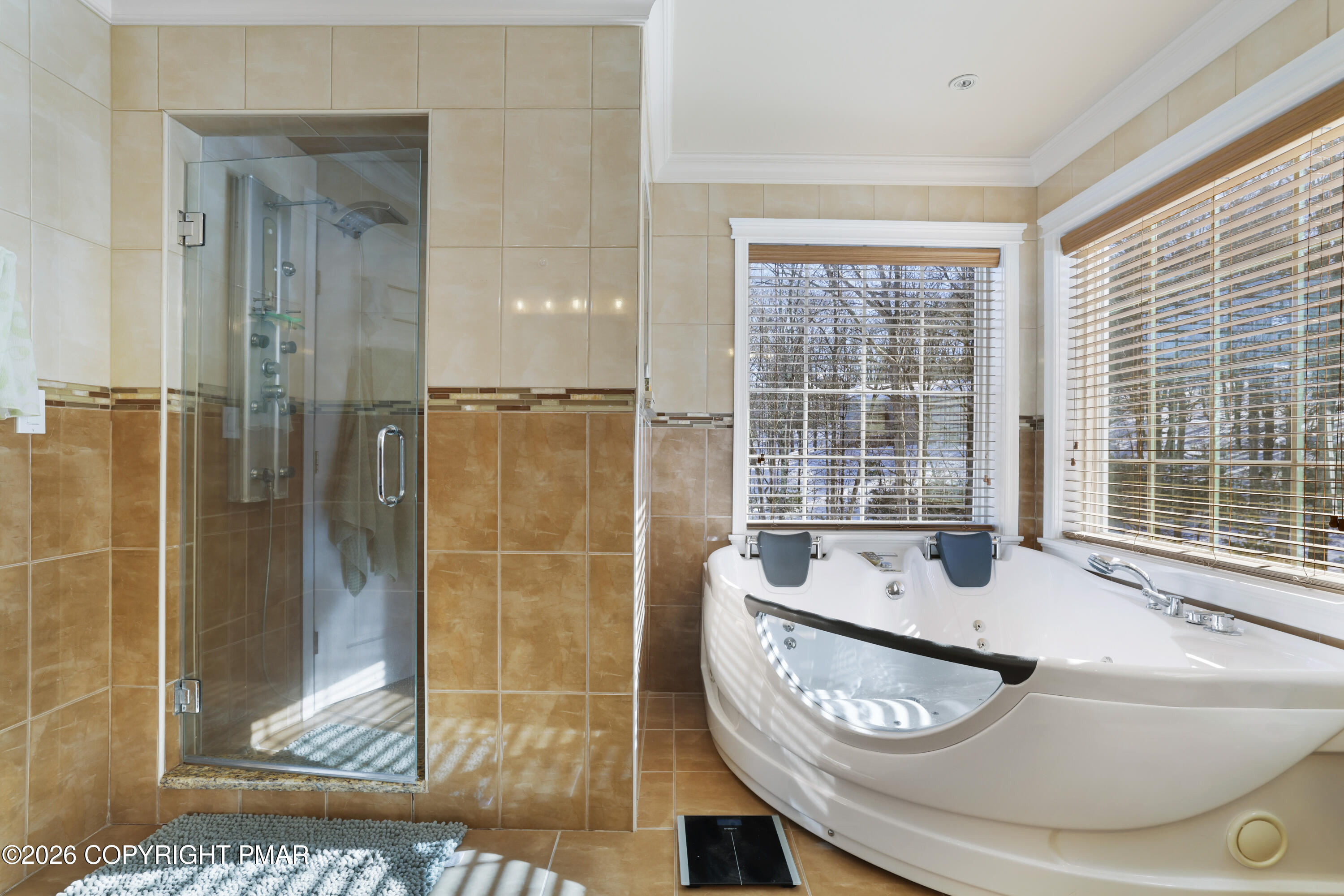 117 Fernwood Road Bushkill, PA 18324 - Photo 5 of 65 a bathroom with a sink and a bathtub