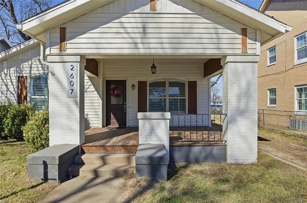 $299,000 | 2607 Fort Avenue, Waco, TX 76707