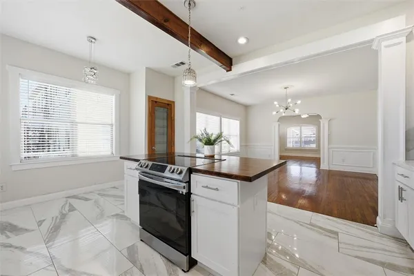 $299,000 | 2607 Fort Avenue, Waco, TX 76707