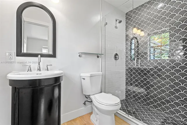 $849,999 | 9920 Southwest 35th Terrace, Miami, FL 33165