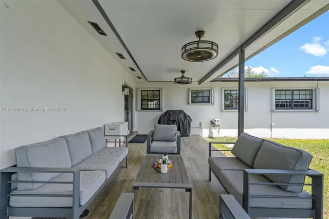 $849,999 | 9920 Southwest 35th Terrace, Miami, FL 33165