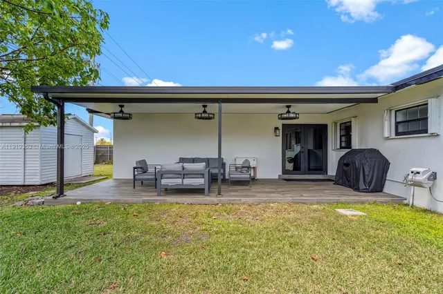 $849,999 | 9920 Southwest 35th Terrace, Miami, FL 33165