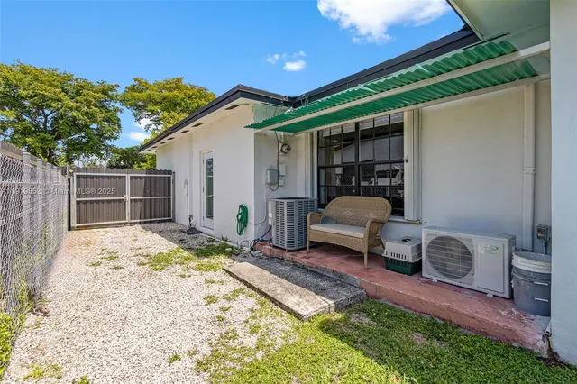 $849,999 | 9920 Southwest 35th Terrace, Miami, FL 33165