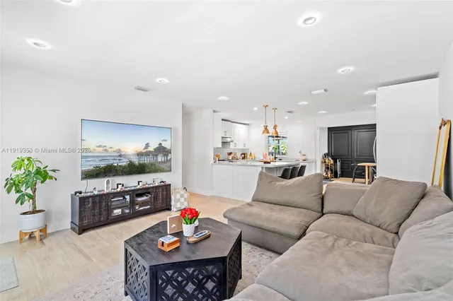 $849,999 | 9920 Southwest 35th Terrace, Miami, FL 33165