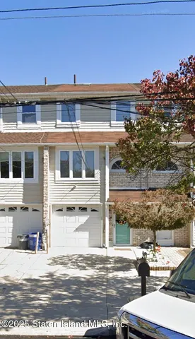 a view of a building from the background