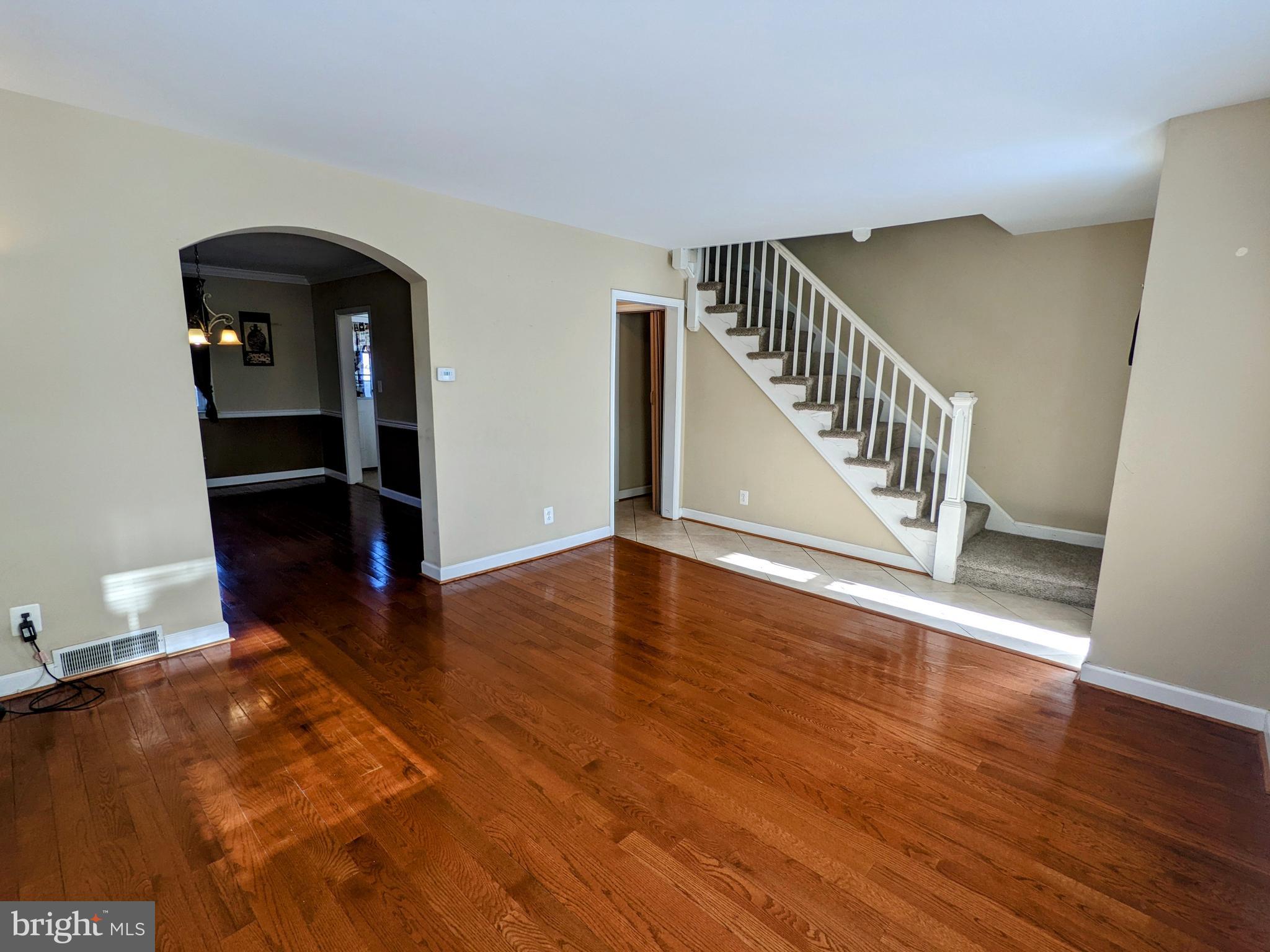 3900 Bareva Road Baltimore, MD 21215 - Photo 5 of 30 Gallery Image 5