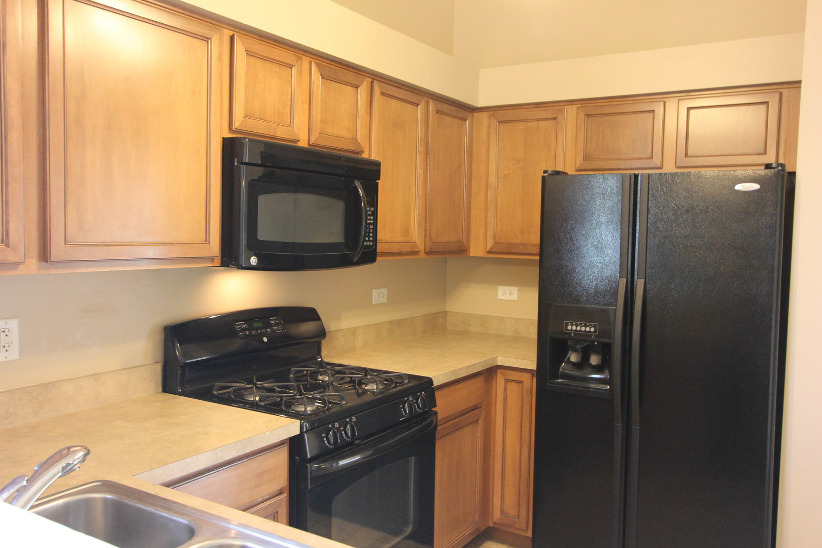 3020 Hoffman Street Plano, IL 60545 - Photo 15 of 32