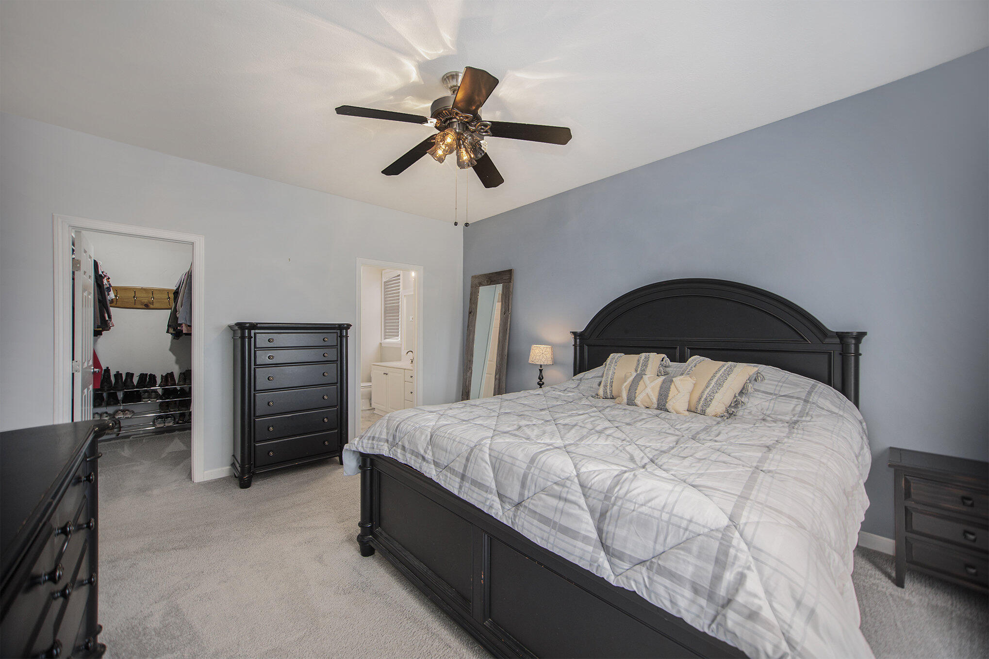 15786 Riverside Drive Spring Lake, MI 49456 - Photo 12 of 29 008_42a2566